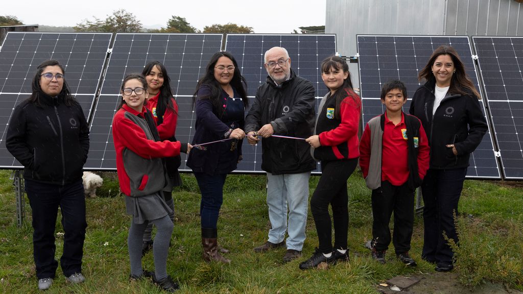 INAUGURACIÓN PANELES SOLARES ESCUELA SENO OBSTRUCCIÓN