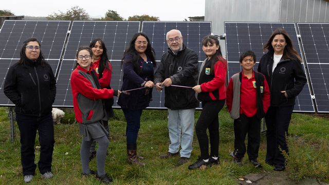 INAUGURACIÓN PANELES SOLARES ESCUELA SENO OBSTRUCCIÓN