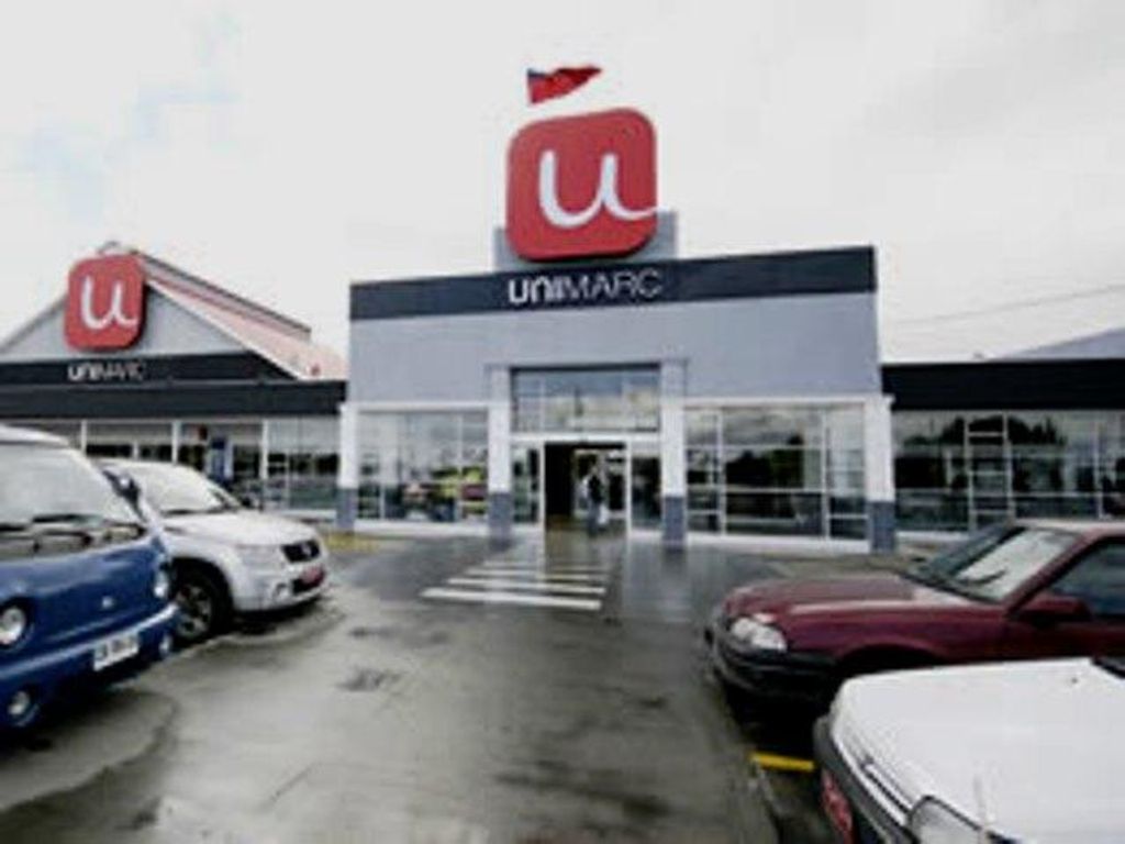 SUPERMERCADO UNIMARC DE AVENIDA ESPAÑA ABRIÓ SUS PUERTAS