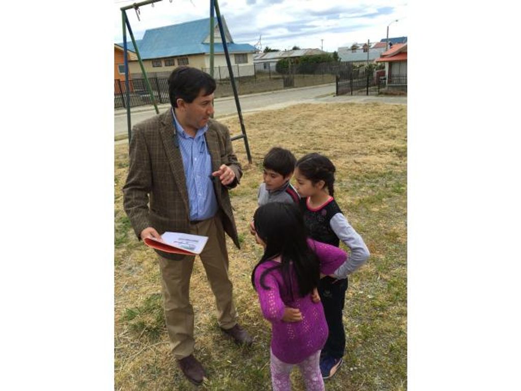ALCALDE BOCCAZZI RECORRE OBRAS EN LA POBLACIÓN CAMILO HENRÍQUEZ ALCALDE BOCCAZZI RECORRE OBRAS EN LA POBLACIÓN CAMILO HENRÍQUEZ