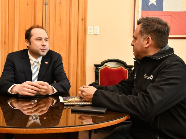 REUNIÓN CON SEREMI DE ECONOMÍA REUNIÓN CON SEREMI DE ECONOMÍA