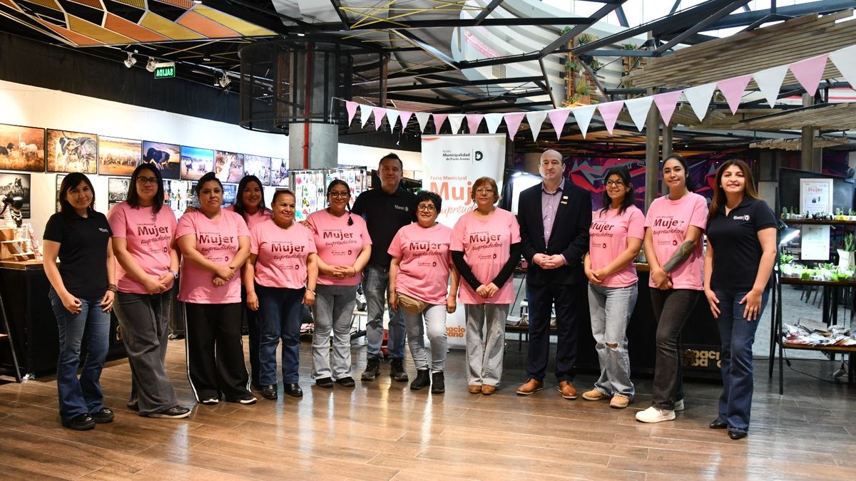 FERIA MUJER EMPRENDEDORA IMPULSA TALENTO LOCAL EN MALL ESPACIO URBANO