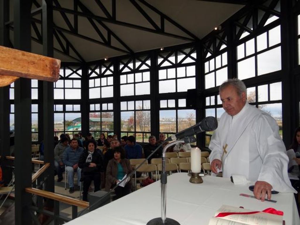 PARQUES CRUZ DE FROWARD Y PUNTA ARENAS CELEBRARON MISA POR EL DÍA DE LA MADRE PARQUES CRUZ DE FROWARD Y PUNTA ARENAS CELEBRARON MISA POR EL DÍA DE LA MADRE
