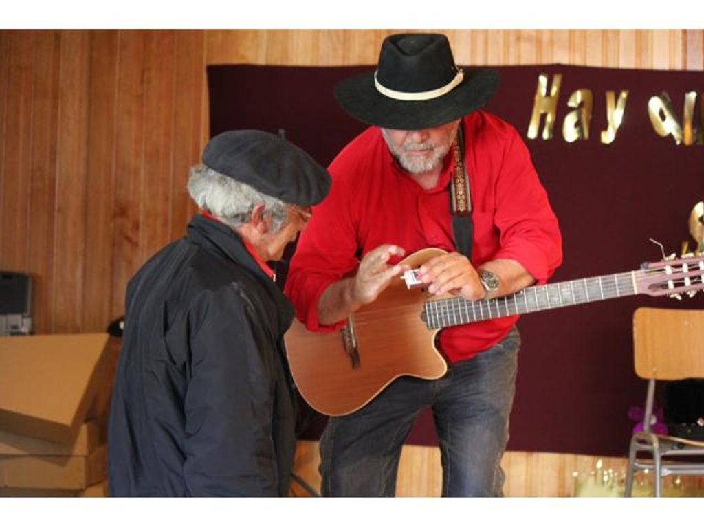 RENÉ INOSTROZA REALIZÓ
INÉDITA GIRA POR TIERRA DEL FUEGO RENÉ INOSTROZA REALIZÓ
INÉDITA GIRA POR TIERRA DEL FUEGO