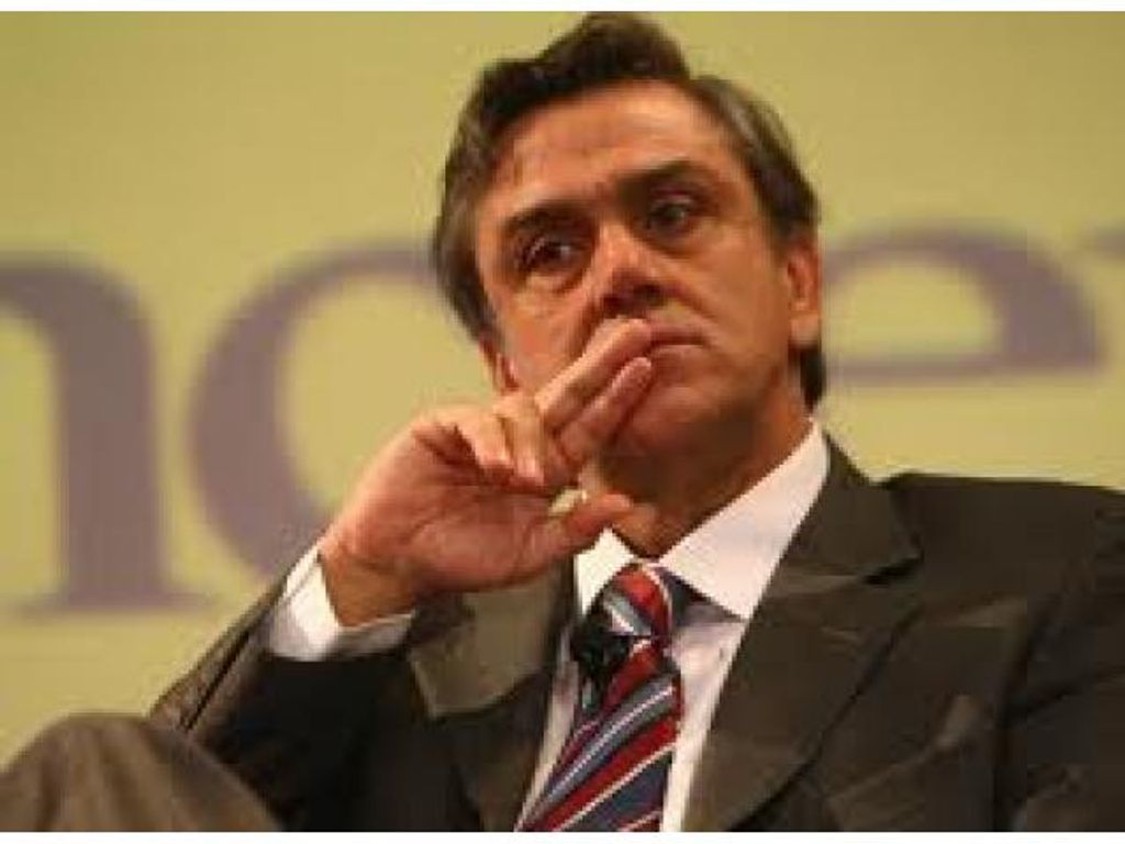 PABLO LONGUEIRA BAJA SU CANDIDATURA PRESIDENCIAL PABLO LONGUEIRA BAJA SU CANDIDATURA PRESIDENCIAL