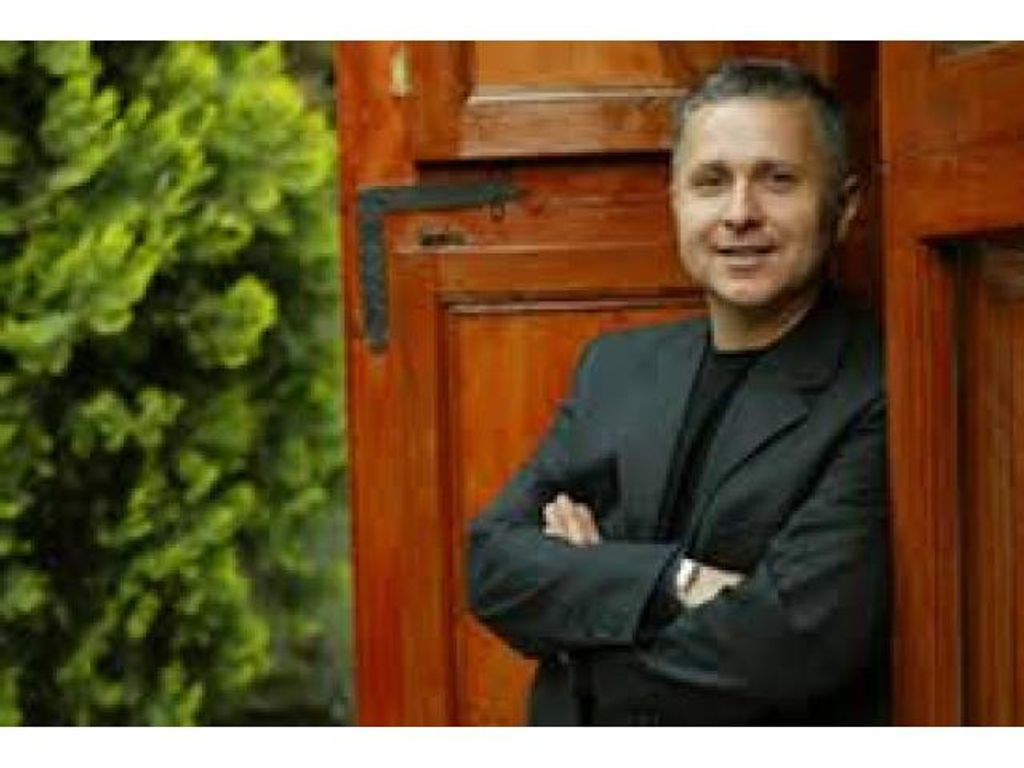 MAÑANA LLEGA A PUNTA ARENAS CANDIDATO PRESIDENCIAL MARCEL CLAUDE MAÑANA LLEGA A PUNTA ARENAS CANDIDATO PRESIDENCIAL MARCEL CLAUDE