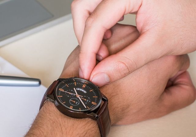 2P-A7RgCDau_ 2P-A7RgCDau_