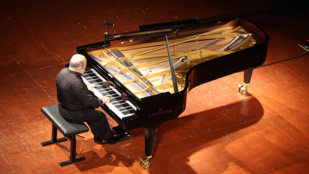 CONCIERTO DE PIANO (2)