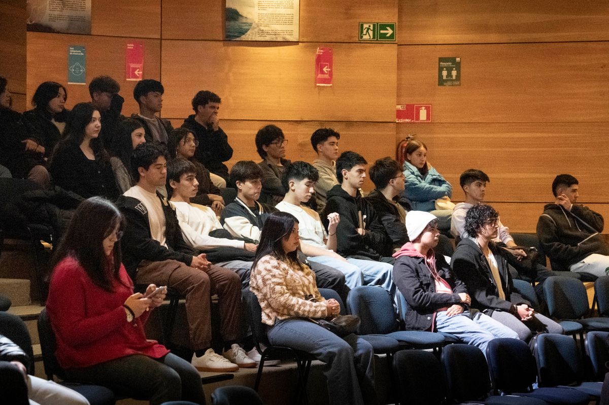 MÁS DEL 50% DE LOS ESTUDIANTES DE LA COHORTE 2024 DE MEDICINA UMAG ...