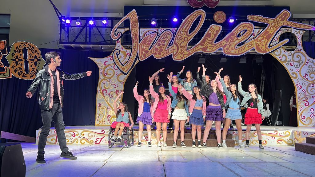 & Juliet 3 & Juliet 3