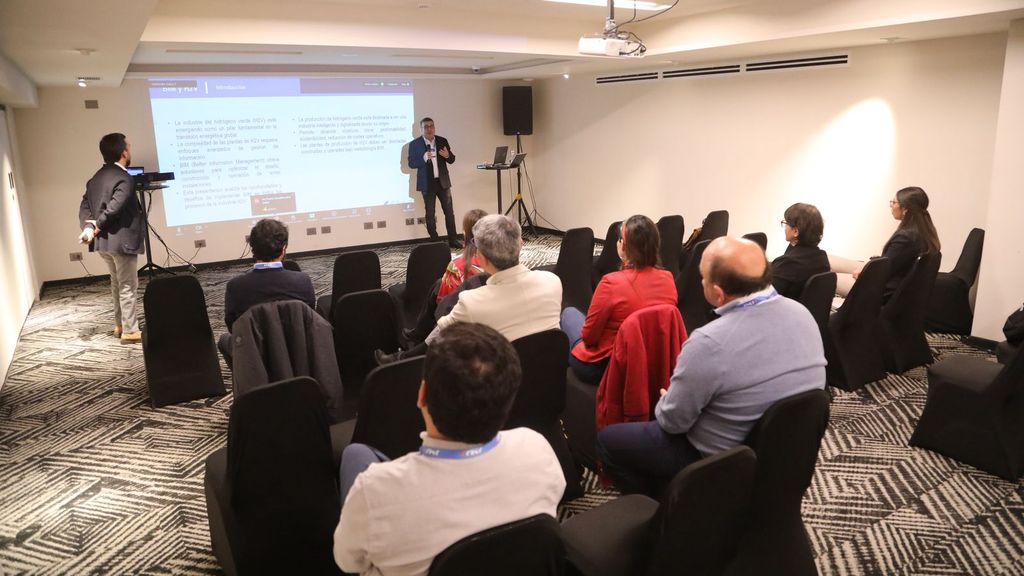 ENAES 2025 (52) ENAES 2025 (52)