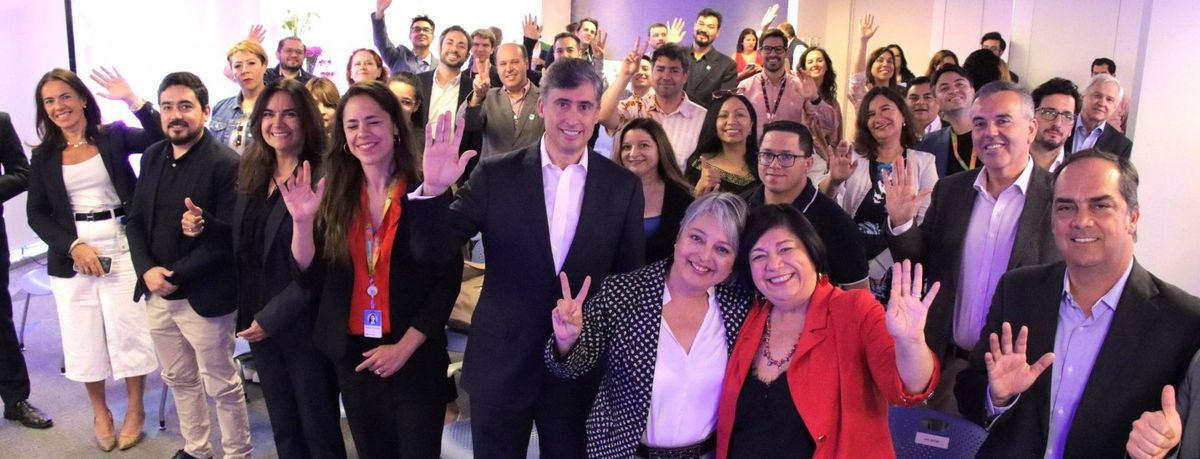 SENCE Y MICROSOFT FIRMAN ACUERDO PARA CAPACITAR EN HERRAMIENTAS ...