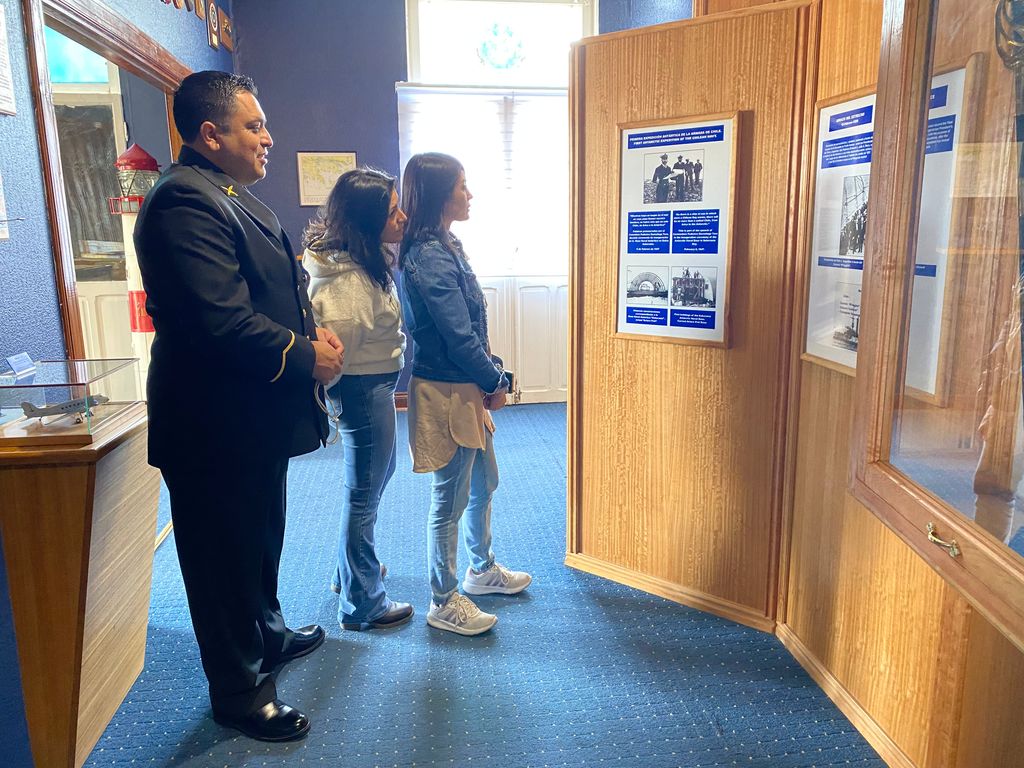 Museo y naval Marítimo de Punta Arenas51