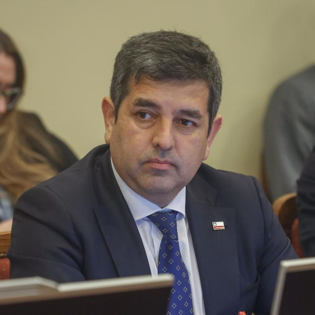 danielvalenzuela danielvalenzuela