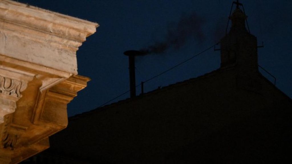 humonegrovaticano humonegrovaticano