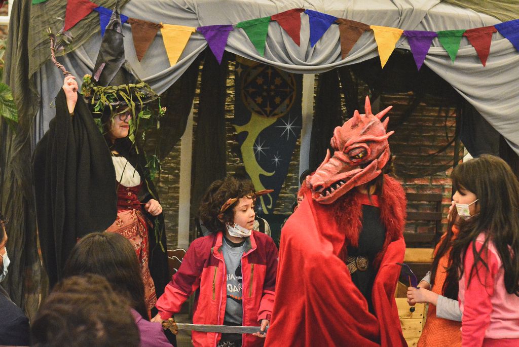 DSC_0683 (1) DSC_0683 (1)