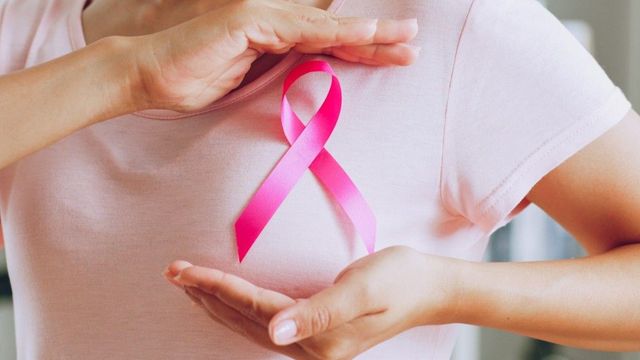 CÁNCER DE MAMÁ