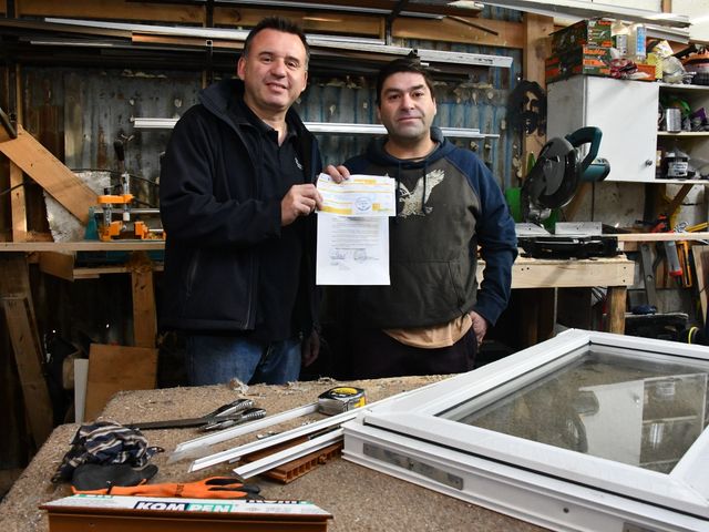 ENTREGA DE PATENTE COMERCIAL (4) ENTREGA DE PATENTE COMERCIAL (4)