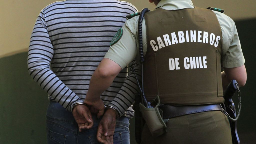 carabinerosdetenidorefaton