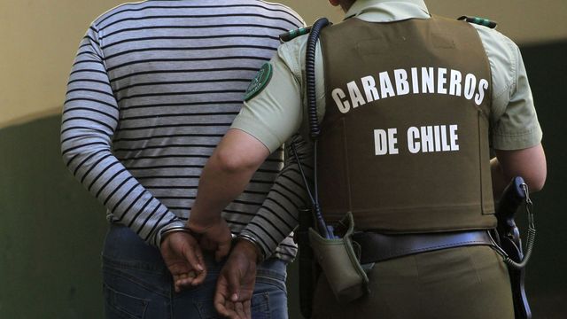 carabinerosdetenidorefaton carabinerosdetenidorefaton