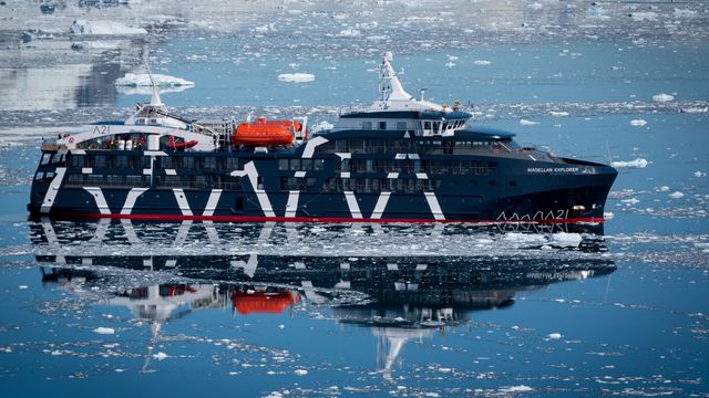 Buque Antarctica21 Buque Antarctica21