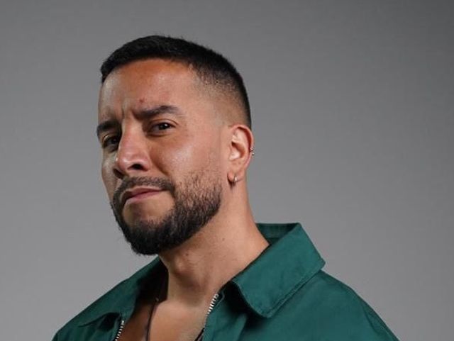 FOTO PASTOR ROCHA FOTO PASTOR ROCHA