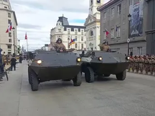 paradamilitarpuq