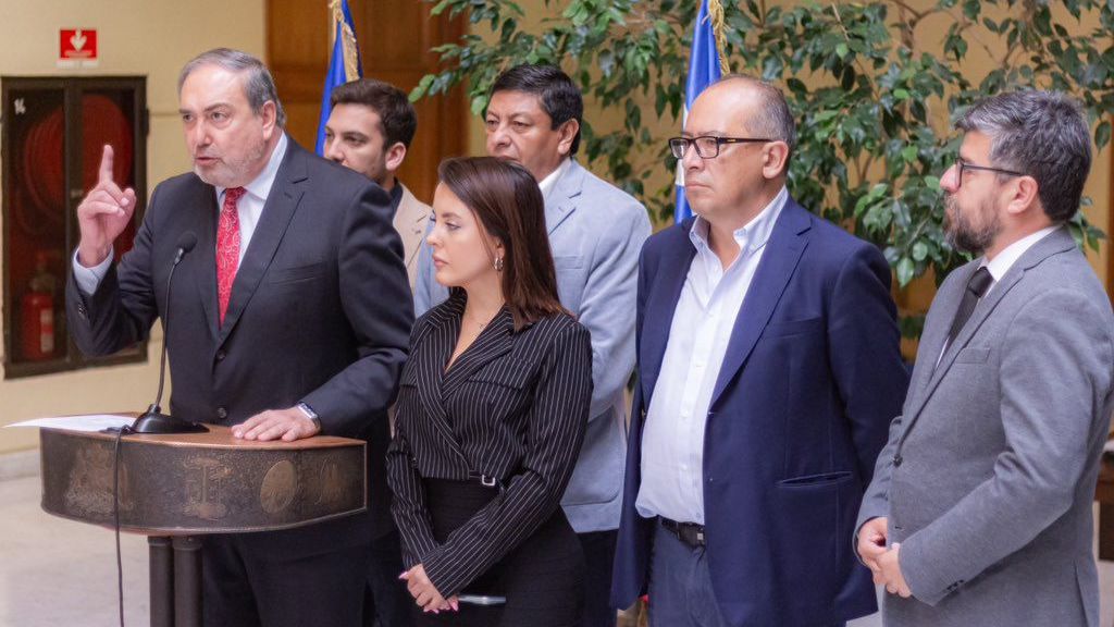 Imagen de WhatsApp 2025-01-08 a las 13 Imagen de WhatsApp 2025-01-08 a las 13