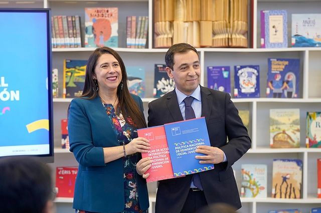 lanzamiento politica2