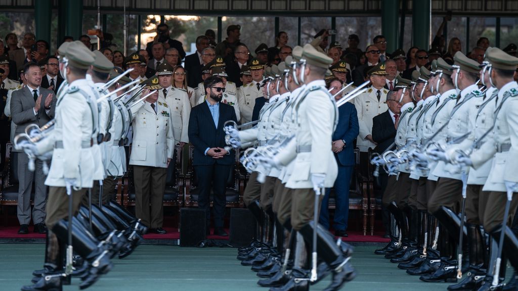 presidente boric carabineros