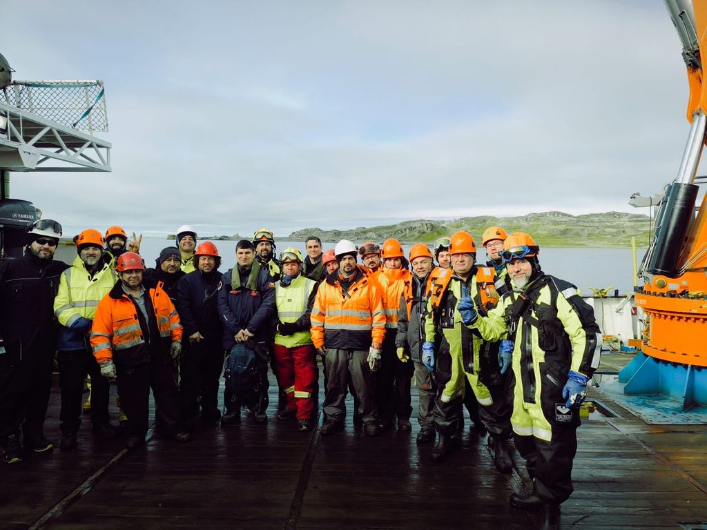 Ejercicio contra la contaminación en antartica 4
