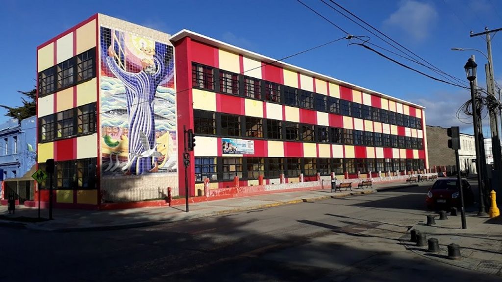 Liceo Sara Braun Liceo Sara Braun
