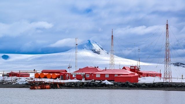 Base Naval Arturo Prat