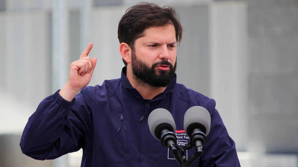 fiscalia-pide-sobreseimiento-del-presidente-boric-en-causa-de-presunta-difusion-de-imagenes-intimas fiscalia-pide-sobreseimiento-del-presidente-boric-en-causa-de-presunta-difusion-de-imagenes-intimas