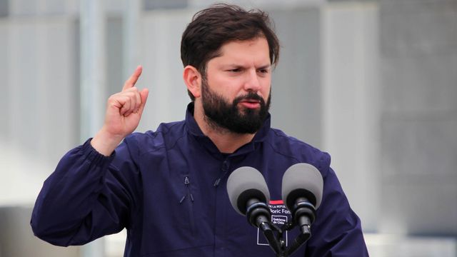 fiscalia-pide-sobreseimiento-del-presidente-boric-en-causa-de-presunta-difusion-de-imagenes-intimas fiscalia-pide-sobreseimiento-del-presidente-boric-en-causa-de-presunta-difusion-de-imagenes-intimas