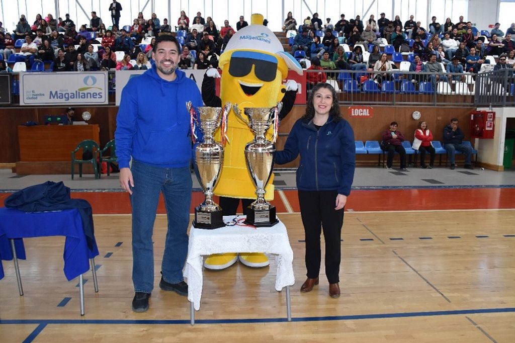 lanzamiento copa AMA 2025 lanzamiento copa AMA 2025