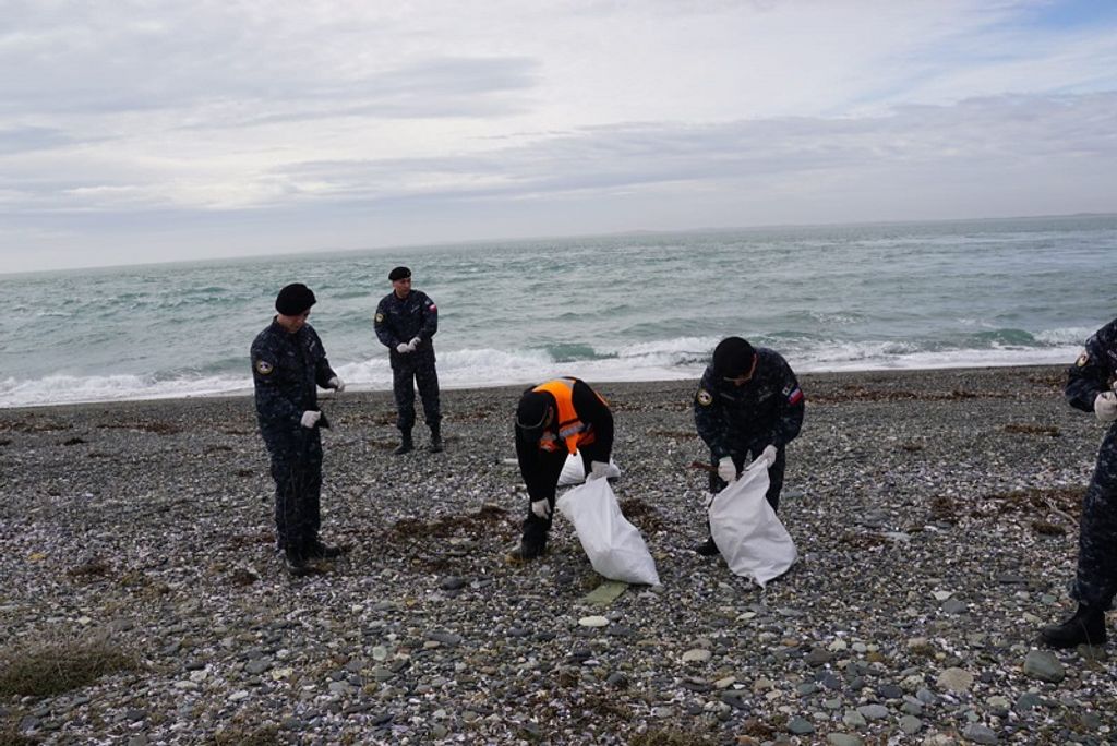 Jornada de Limpieza de playas en Capitanía de Puerto de Punta Delgada 3 Jornada de Limpieza de playas en Capitanía de Puerto de Punta Delgada 3