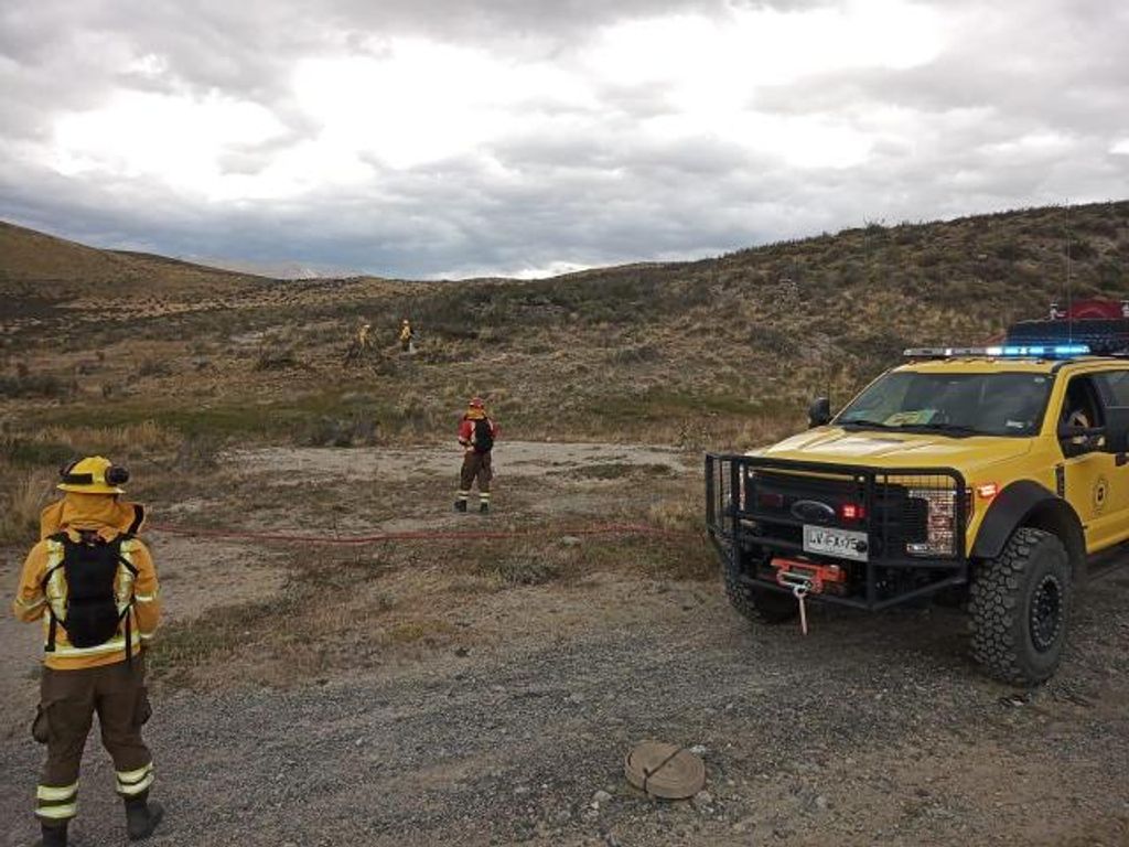 CONAF MANTENDRÁ OPERATIVOS DOS CAMIONES DE PRIMERA INTERVENCIÓN EN INCENDIOS FORESTALES CONAF MANTENDRÁ OPERATIVOS DOS CAMIONES DE PRIMERA INTERVENCIÓN EN INCENDIOS FORESTALES