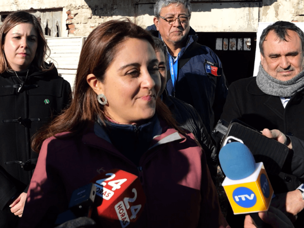 s7d8fv69a0 s7d8fv69a0