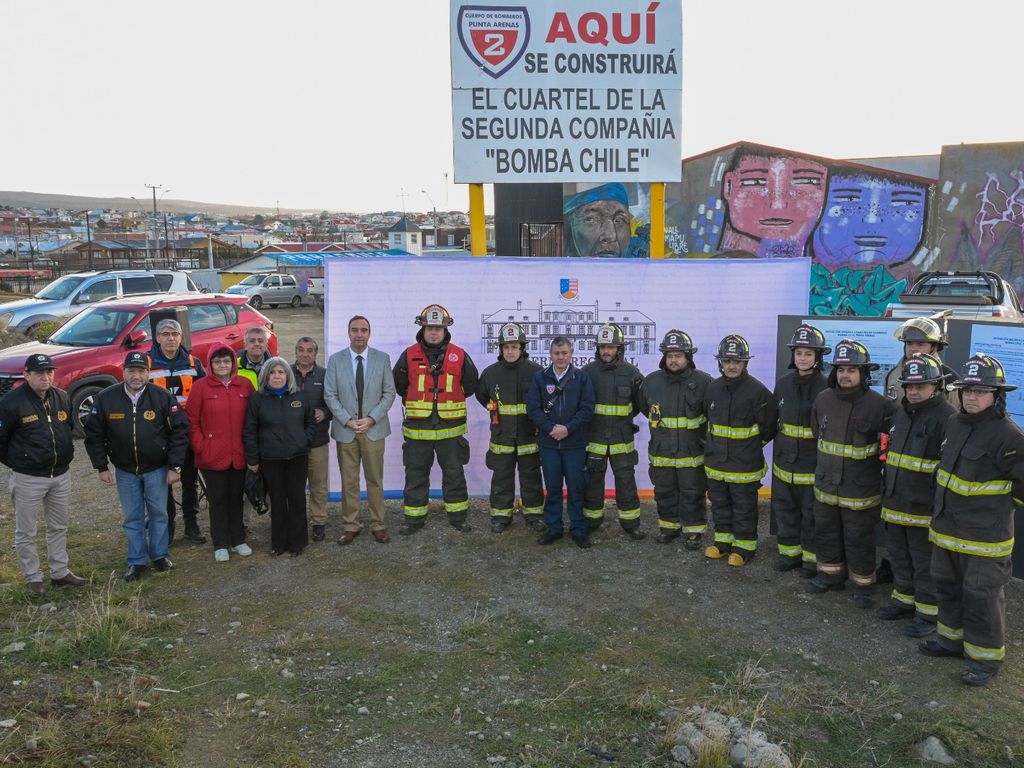 segunda compañía de bomberos (2) segunda compañía de bomberos (2)