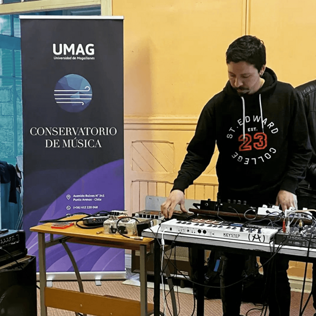 NaveRaw00002 NaveRaw00002