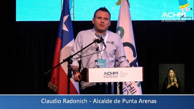 EXPOSICIÓN DE ALCALDE EN SEMINARIO DE LA AChM (9)