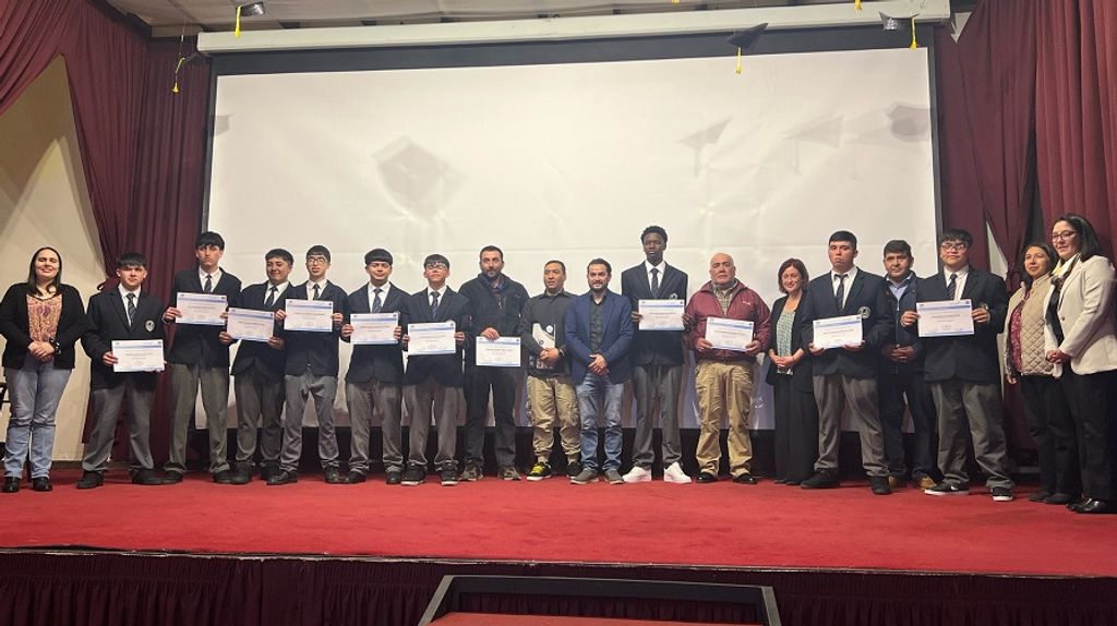 CEREMONIA INSTALADOR DE GAS CLASE 3_LICEO INDUSTRIAL CEREMONIA INSTALADOR DE GAS CLASE 3_LICEO INDUSTRIAL