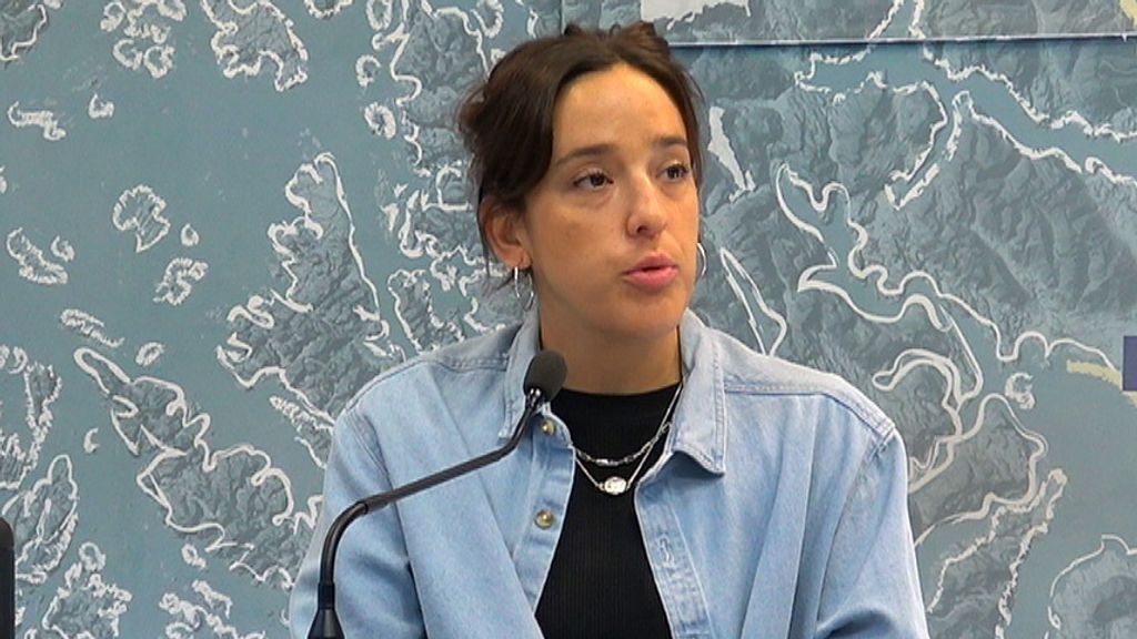 Javiera Gutierrez Alfaro, co-curadora de la muestra, diseñadora estratégica y directora de ADLA (Archivo de las algas) Javiera Gutierrez Alfaro, co-curadora de la muestra, diseñadora estratégica y directora de ADLA (Archivo de las algas)