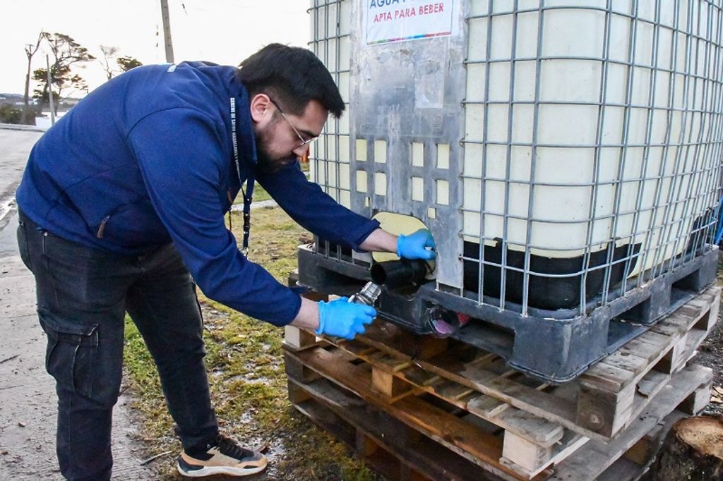 043d08d0-cce1-4f39-b8db-d4480efb40a4 043d08d0-cce1-4f39-b8db-d4480efb40a4