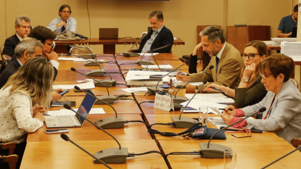 ley-de-inteligencia-entra-en-su-recta-final-el-martes-se-votaran-losultimos-detalles-de-la-iniciativa ley-de-inteligencia-entra-en-su-recta-final-el-martes-se-votaran-losultimos-detalles-de-la-iniciativa