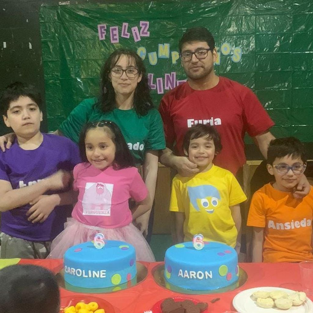Caroline familia Caroline familia