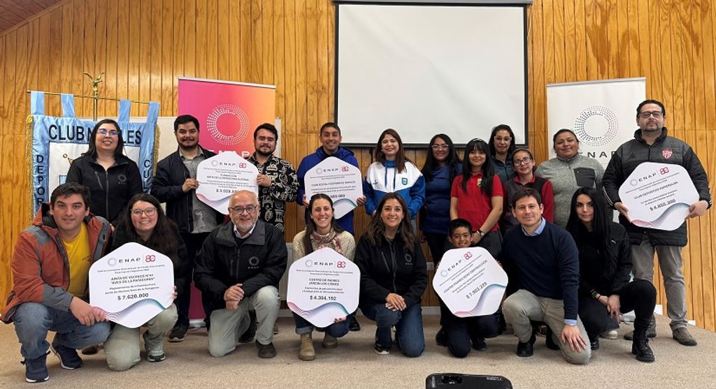 ENTREGA FFCC PUERTO NATALES 2025