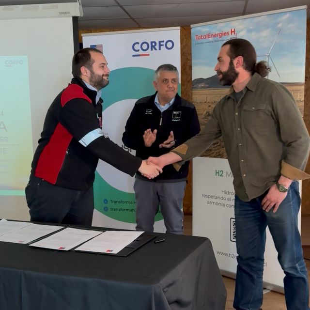 Firma convenio TE H2-MOP