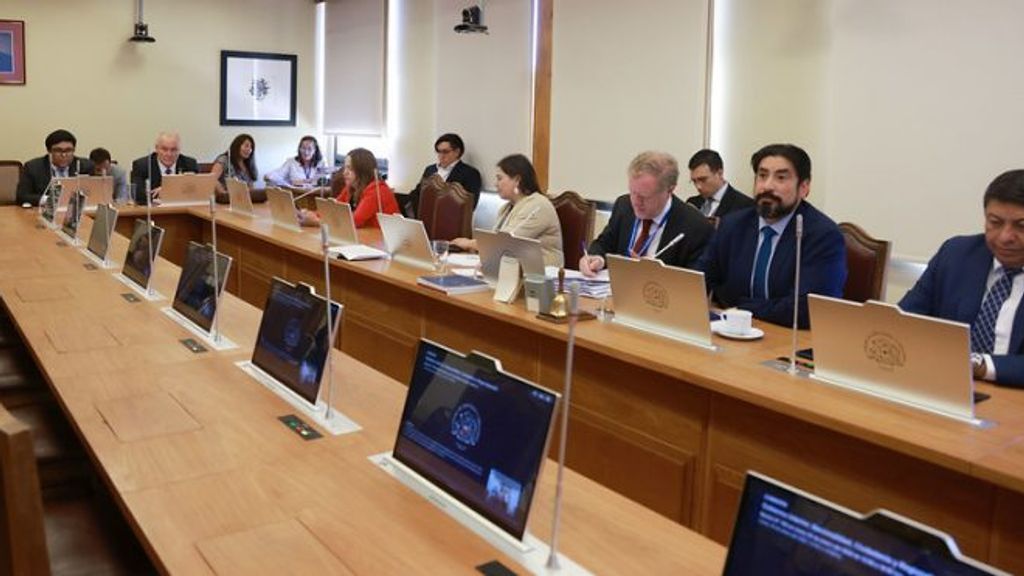 quorum-comision-gobierno-sistema-politico-e1737412836990-700x371 quorum-comision-gobierno-sistema-politico-e1737412836990-700x371